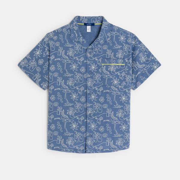 قميص بأكمام قصيرة مزين برسوم، باللون الأزرق، للأولاد